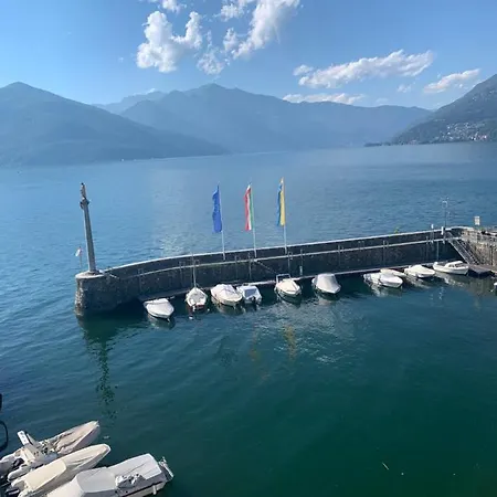 Apartment Palazzo Clerici Luino